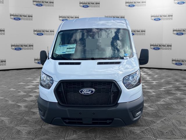 2026 Ford Transit Base