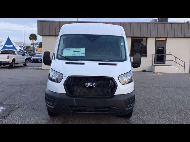 2026 Ford Transit Base
