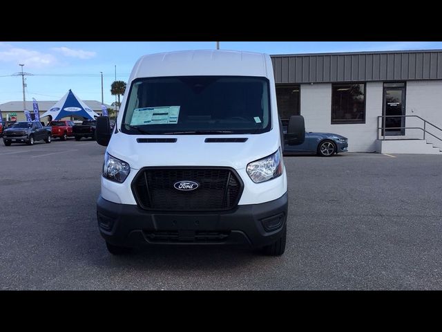 2026 Ford Transit Base