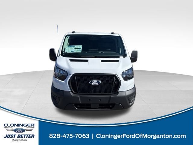 2026 Ford Transit Base