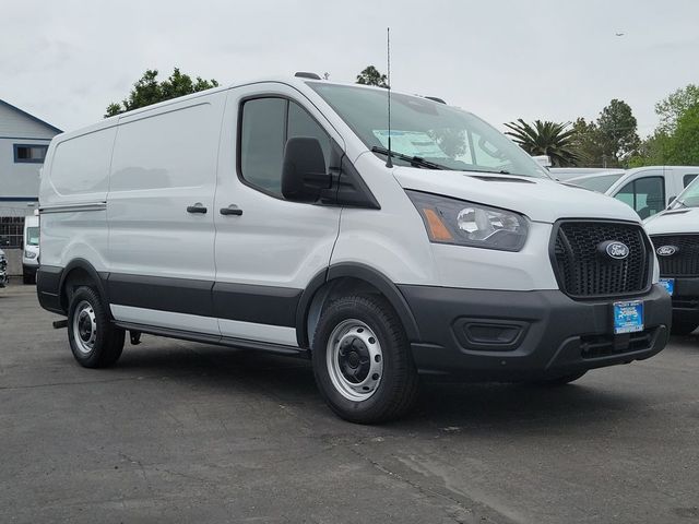 2026 Ford Transit Base