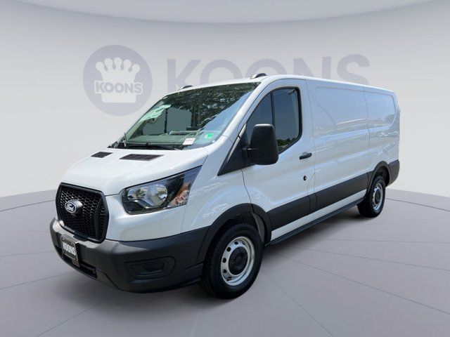 2026 Ford Transit Base