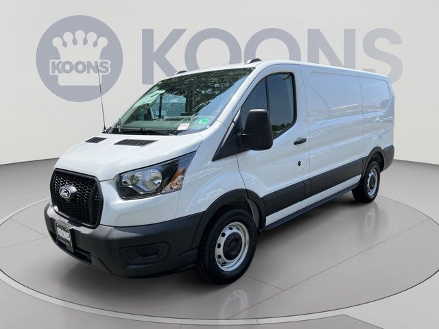 2026 Ford Transit Base