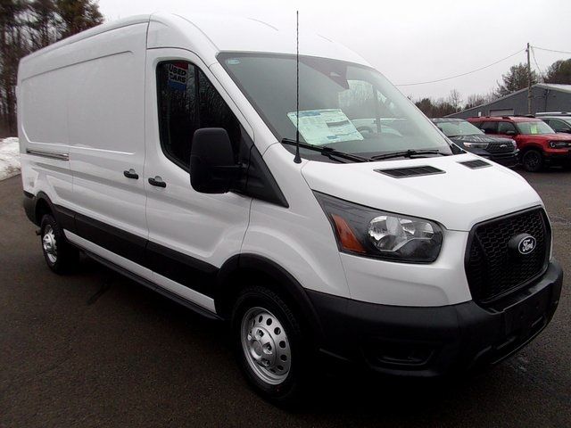 2026 Ford Transit Base