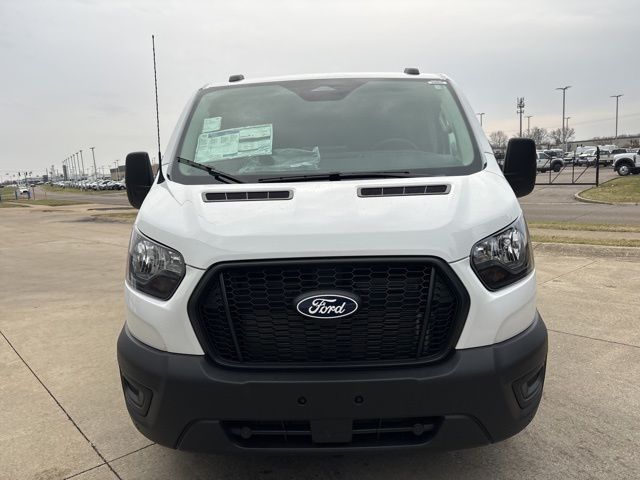 2026 Ford Transit Base