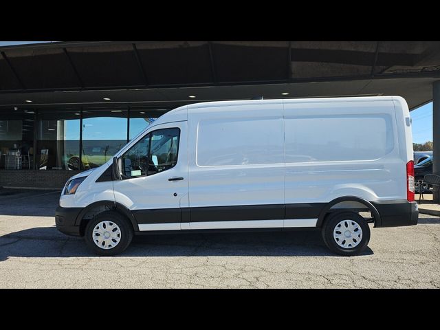 2026 Ford Transit Base