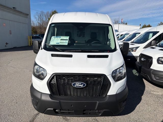 2026 Ford Transit Base