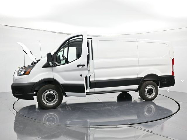 2026 Ford Transit Base