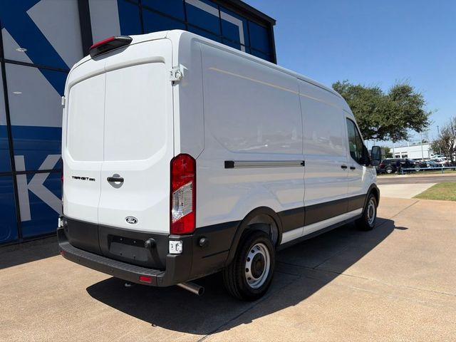 2026 Ford Transit Base