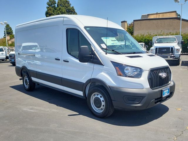 2026 Ford Transit Base