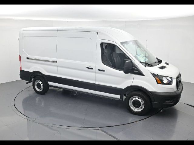 2026 Ford Transit Base