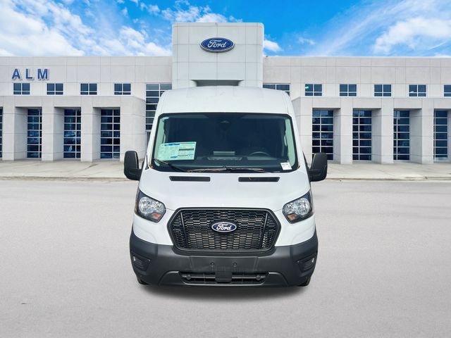 2026 Ford Transit Base