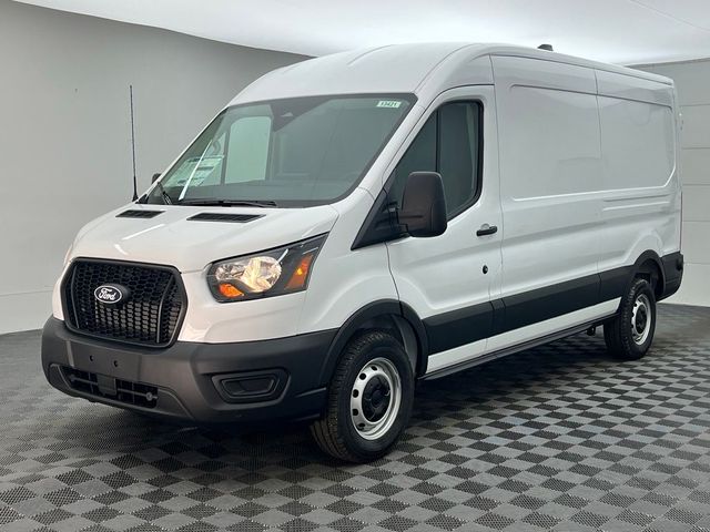2026 Ford Transit Base