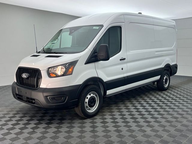 2026 Ford Transit Base
