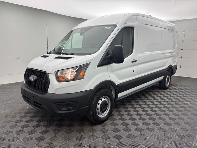 2026 Ford Transit Base