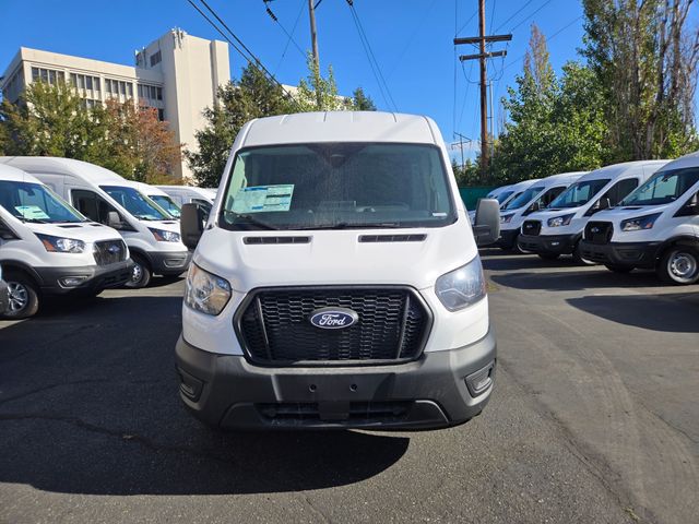 2026 Ford Transit Base