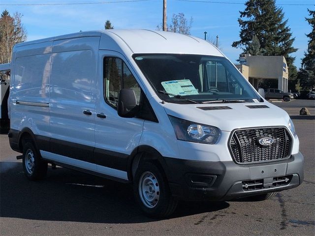 2026 Ford Transit Base
