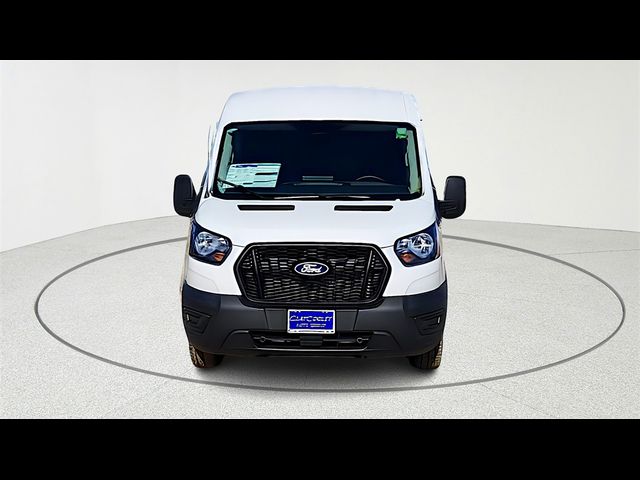 2026 Ford Transit Base