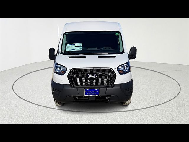 2026 Ford Transit Base