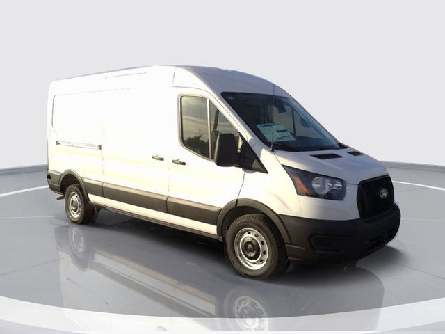 2026 Ford Transit Base