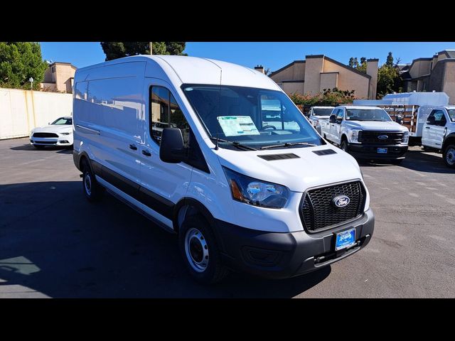 2026 Ford Transit Base