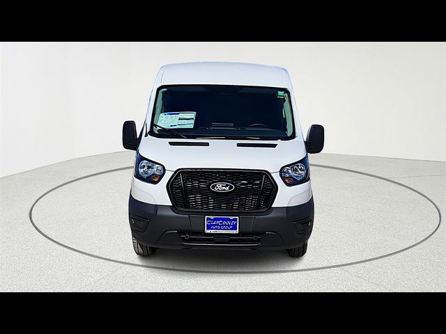 2026 Ford Transit Base
