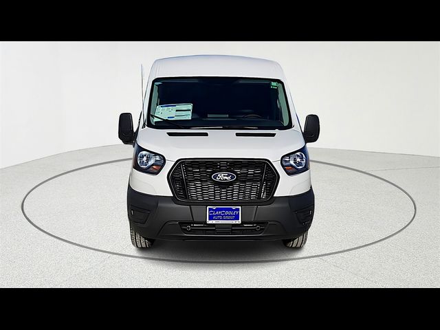 2026 Ford Transit Base