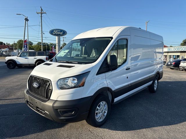 2026 Ford Transit Base