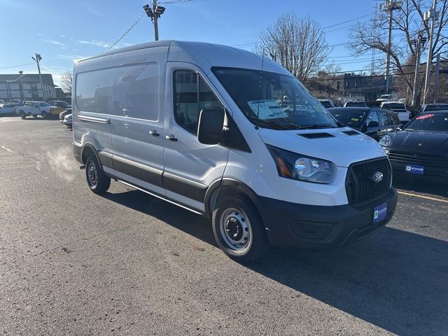 2026 Ford Transit Base