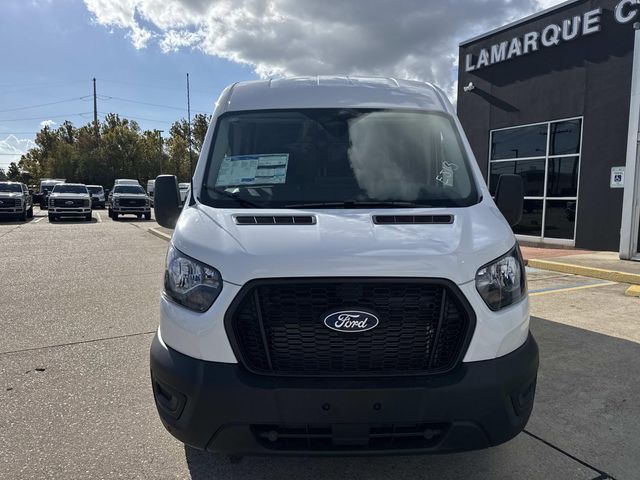 2026 Ford Transit Base