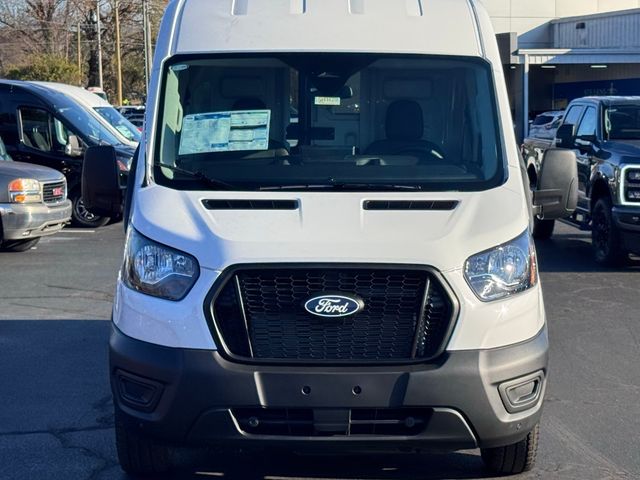 2026 Ford Transit Base