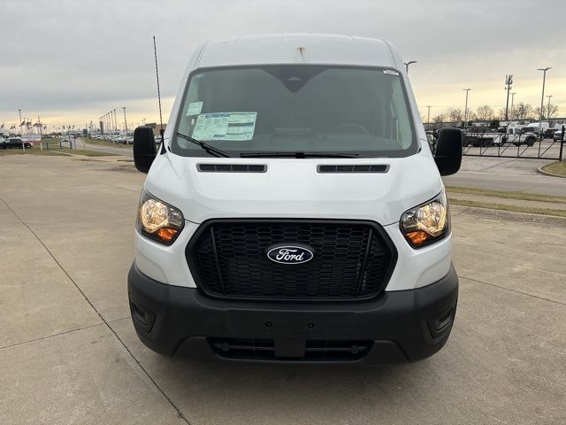 2026 Ford Transit Base
