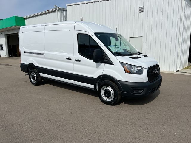 2026 Ford Transit Base