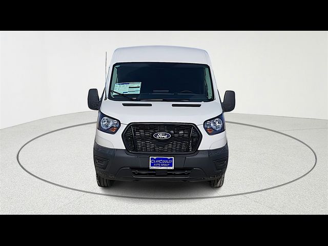 2026 Ford Transit Base