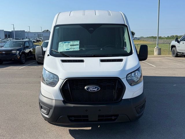 2026 Ford Transit Base