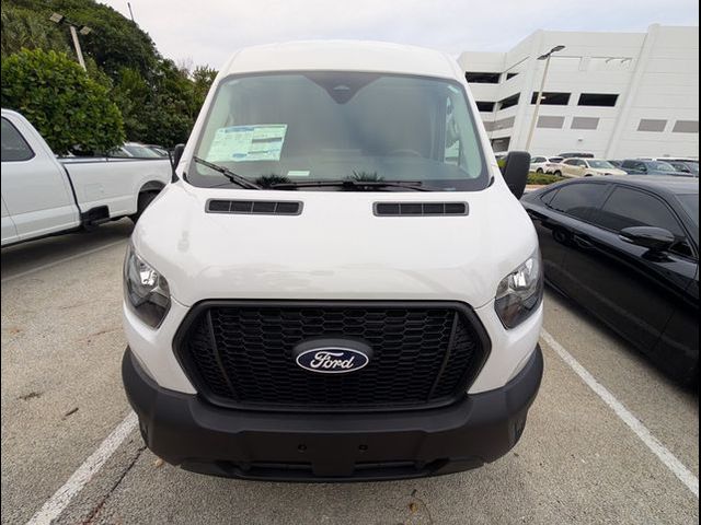 2026 Ford Transit Base