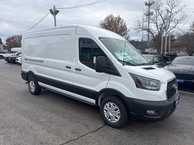 2026 Ford Transit Base