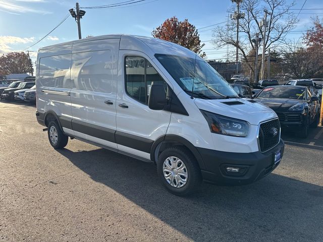 2026 Ford Transit Base