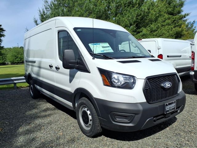 2026 Ford Transit Base