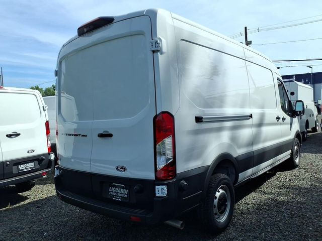 2026 Ford Transit Base