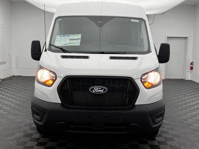 2026 Ford Transit Base
