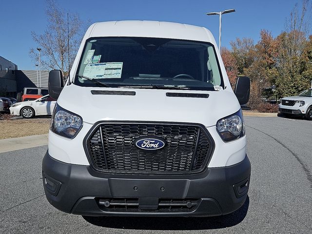 2026 Ford Transit Base
