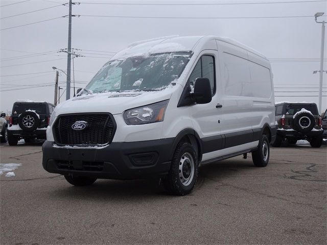 2026 Ford Transit Base