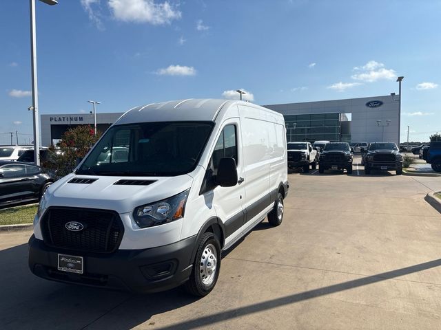2026 Ford Transit Base