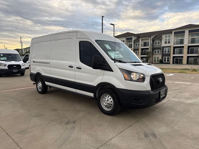2026 Ford Transit Base