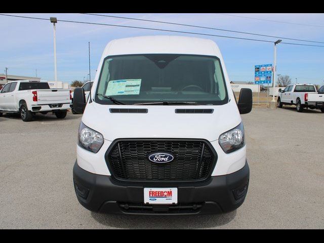 2026 Ford Transit Base
