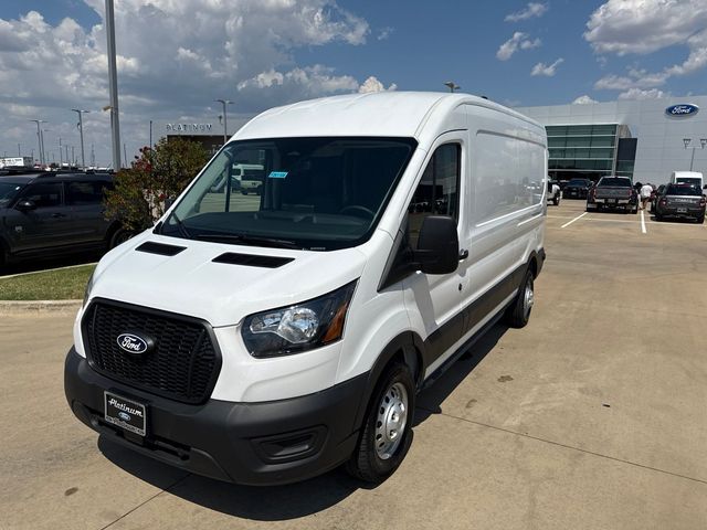 2026 Ford Transit Base