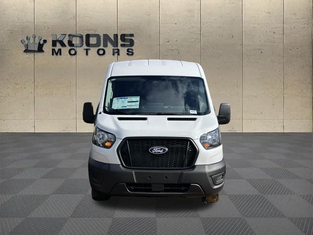 2026 Ford Transit Base