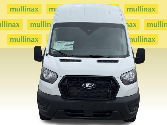 2026 Ford Transit Base