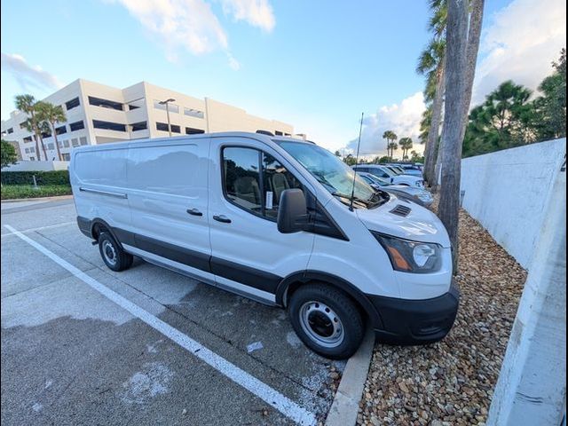 2026 Ford Transit Base